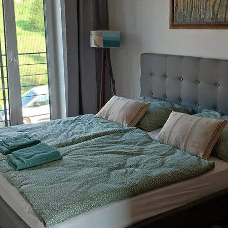 Tatry Gallery شقة