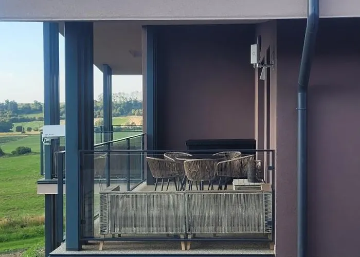 Tatry Gallery 公寓 *